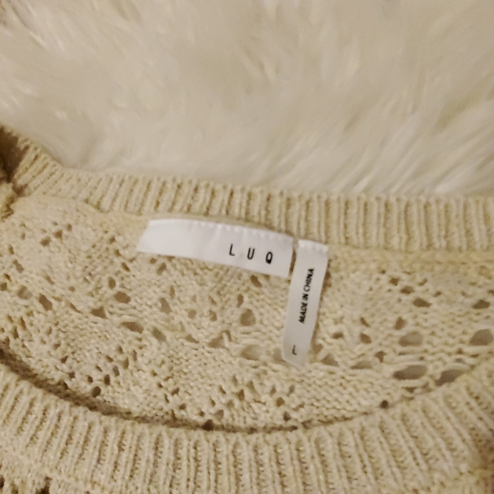 LUQ sweater - Picture 3 of 4
